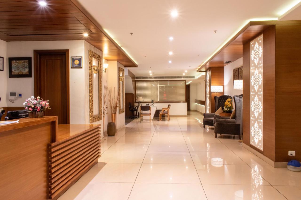 Grand Hotel Nawanshahr Nawashahr Exterior photo