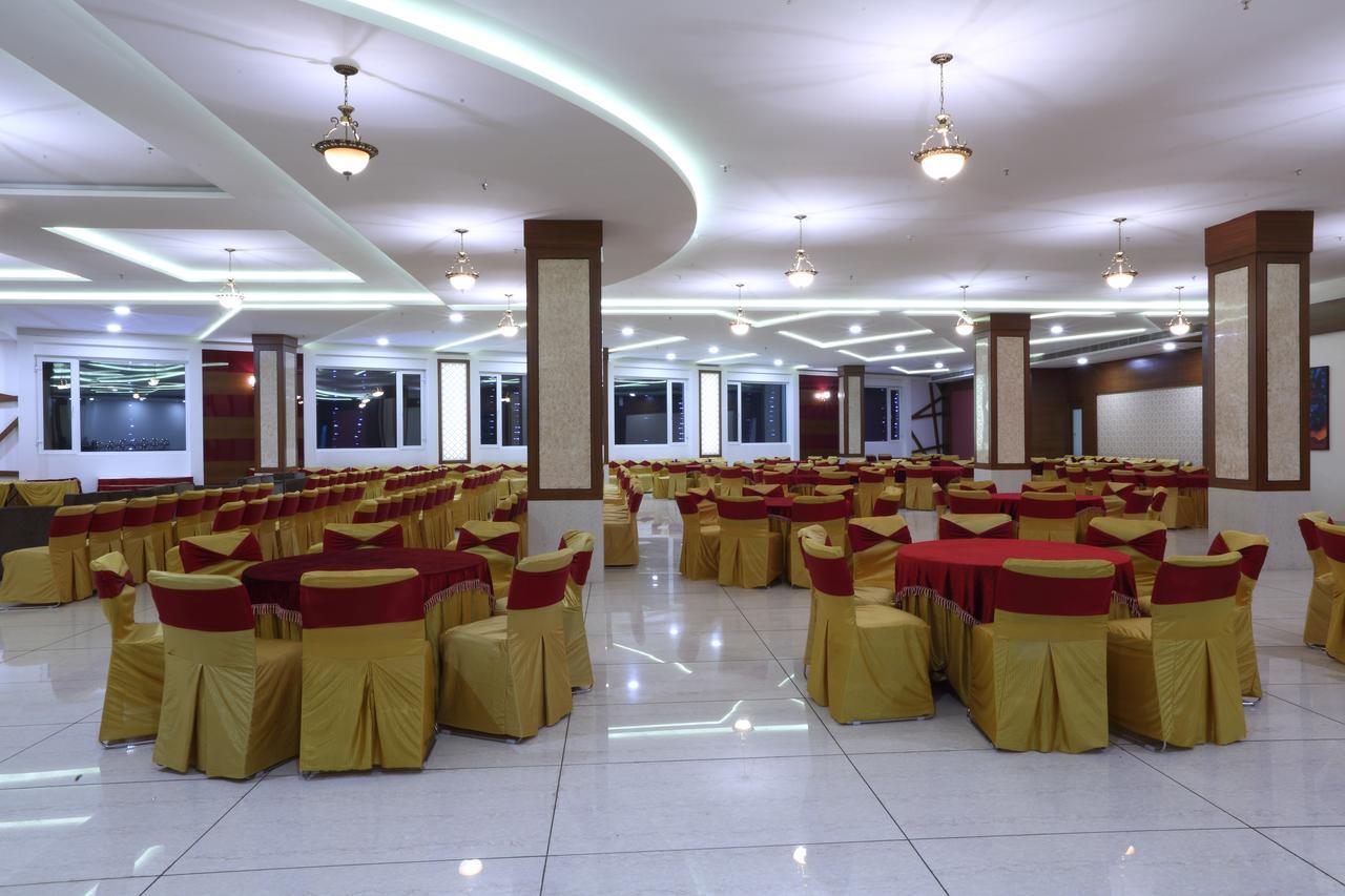 Grand Hotel Nawanshahr Nawashahr Exterior photo